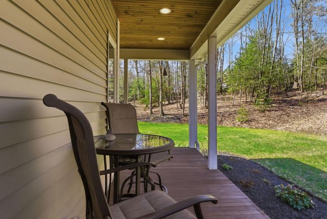 541 Bedford Road, New Boston, NH 03070