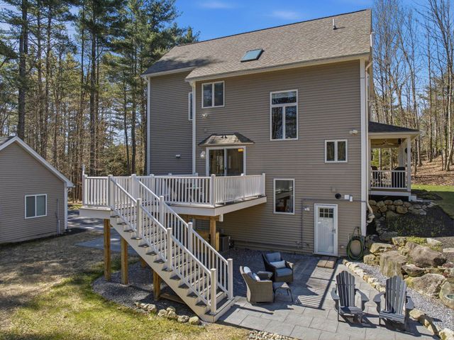 541 Bedford Road, New Boston, NH 03070