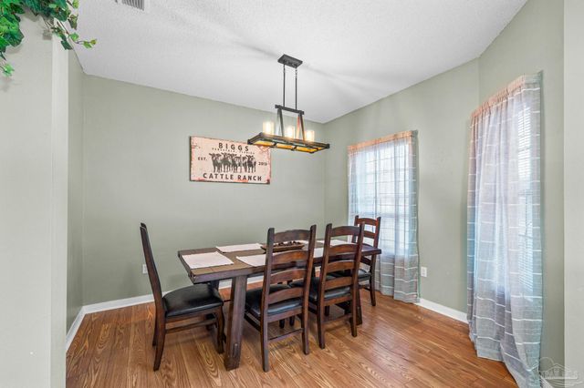 7135 Clearwood Rd, Pensacola, FL 32526