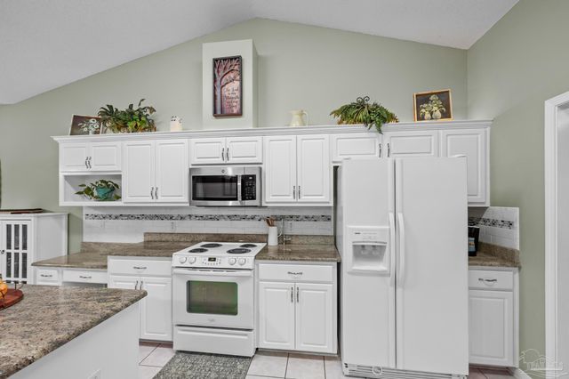 7135 Clearwood Rd, Pensacola, FL 32526