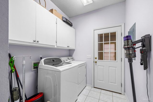 7135 Clearwood Rd, Pensacola, FL 32526