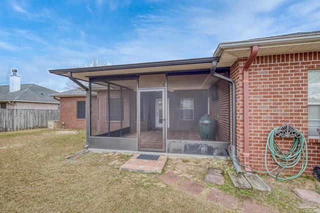 7135 Clearwood Rd, Pensacola, FL 32526