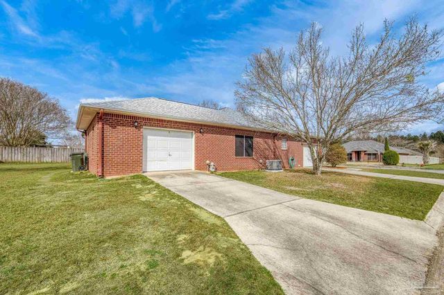 7135 Clearwood Rd, Pensacola, FL 32526