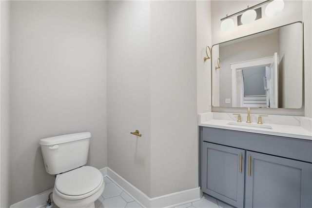 417 Crestmont Lane, Canton, GA 30114