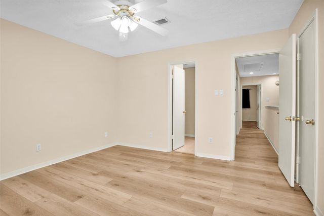 938 Memorial Village Drive 39, Houston, TX 77024