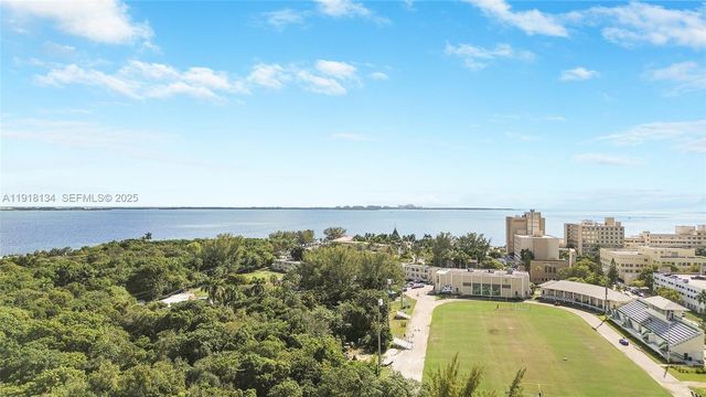 259 E Shore Dr, Miami, FL 33133