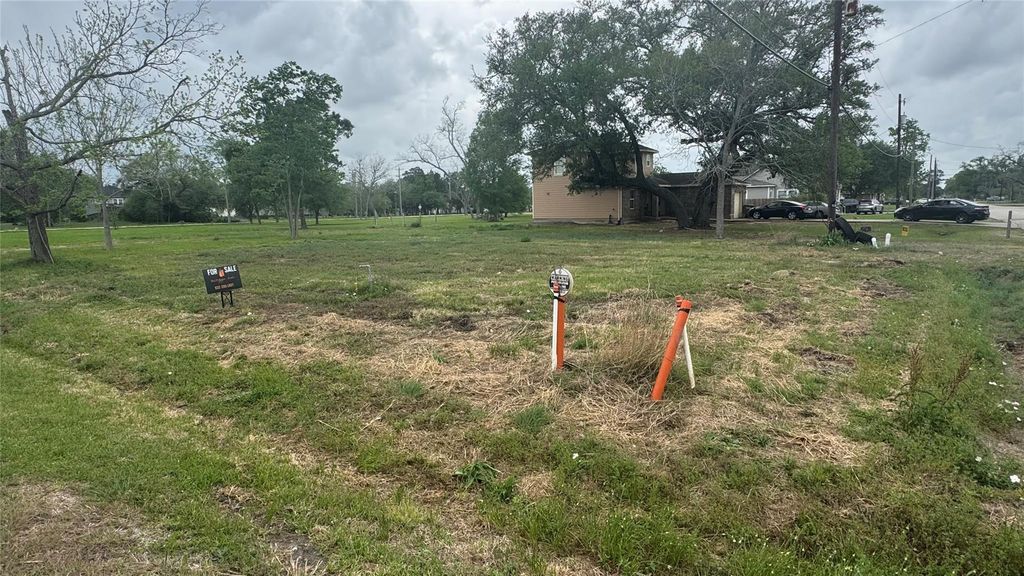 2517 29th Street, Dickinson, TX 77539