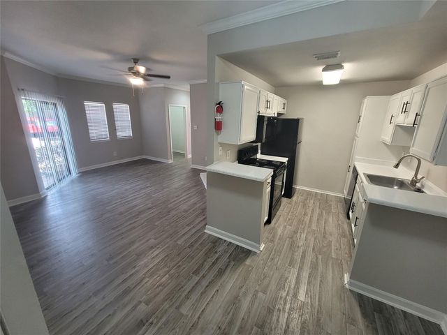 7250 W Greens Road 106, Houston, TX 77064