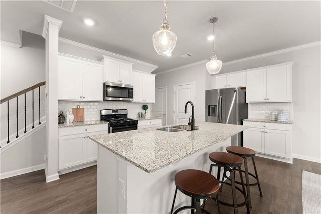 5751 Turnstone Trail, Flowery Branch, GA 30542