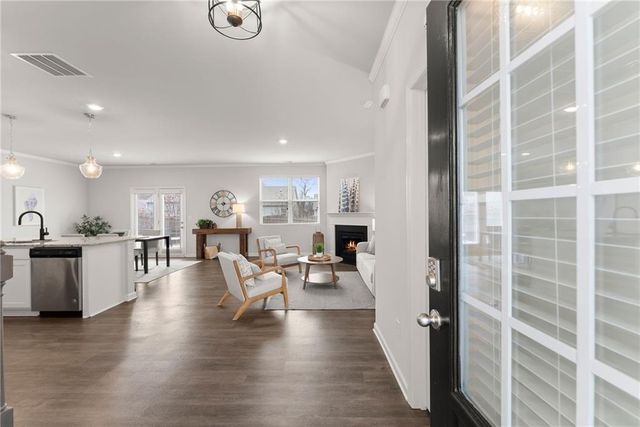 5751 Turnstone Trail, Flowery Branch, GA 30542