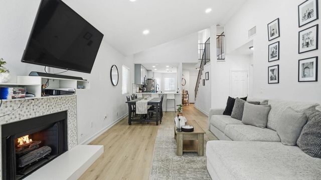 313 61st Street, San Diego, CA 92114