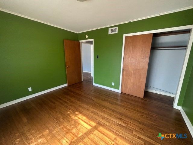 2014 E Mimosa Avenue, Victoria, TX 77901