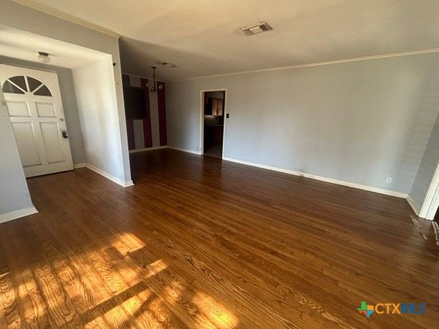 2014 E Mimosa Avenue, Victoria, TX 77901