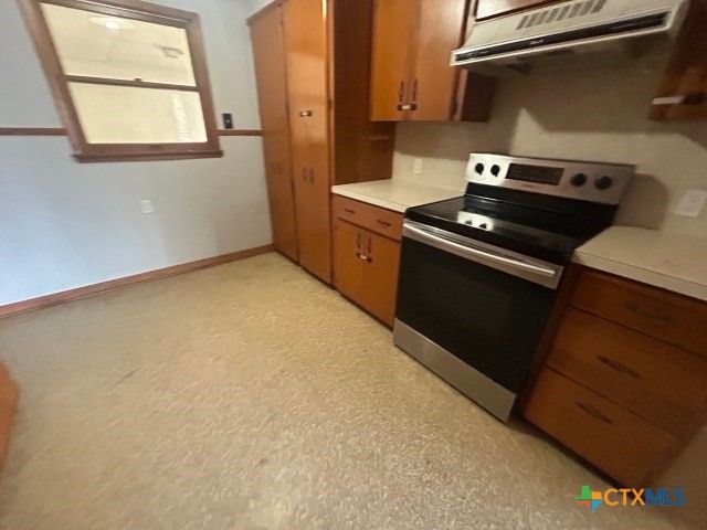 2014 E Mimosa Avenue, Victoria, TX 77901