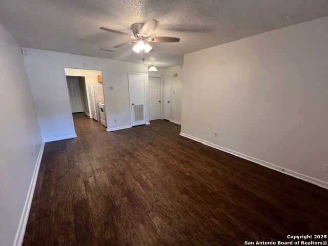 202 Ash Dr Apt 103, Converse, TX 78109