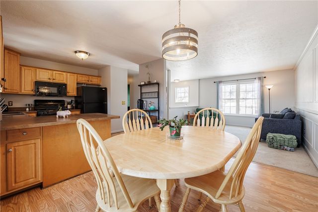 89 Ardella Street, Gates, NY 14606