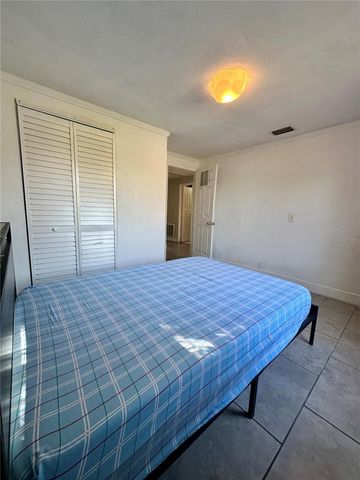 2003 E HUMPHREY ST, Tampa, FL 33604