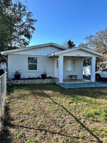 2003 E HUMPHREY ST, Tampa, FL 33604