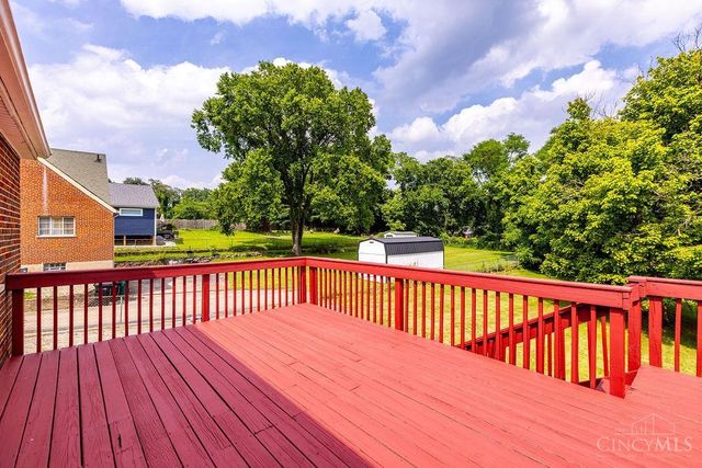4894 Oaklawn Drive, Cincinnati, OH 45227