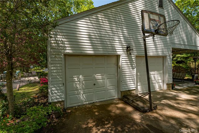 179 Dix Hills Road, Dix Hills, NY 11746
