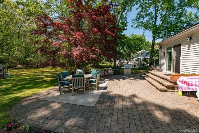 179 Dix Hills Road, Dix Hills, NY 11746