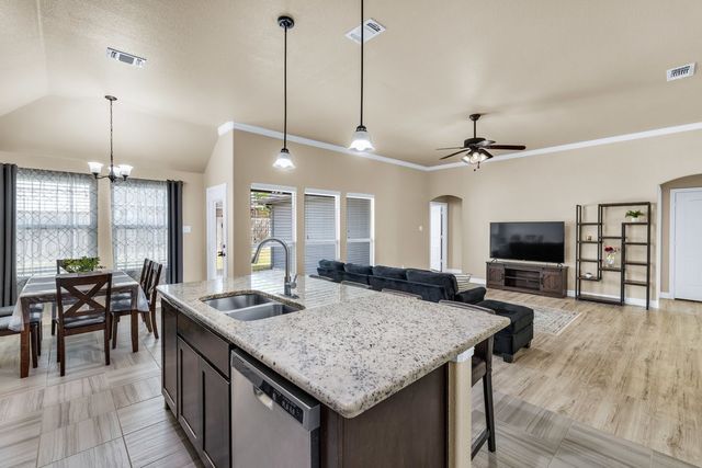118 Cherokee Street, Greenville, TX 75402