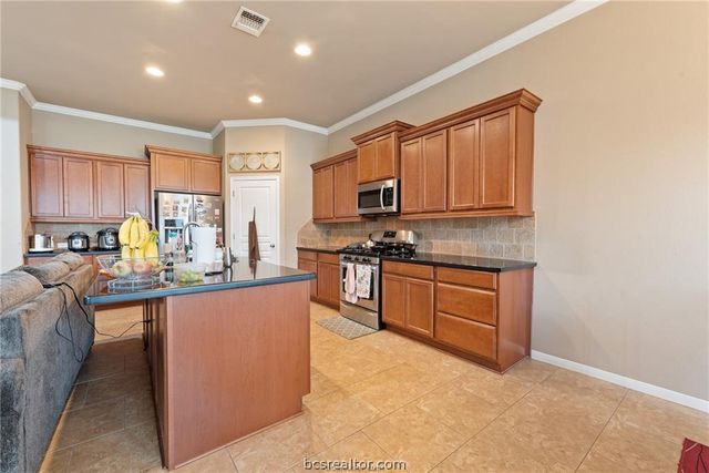 2523 Warkworth Lane, College Station, TX 77845