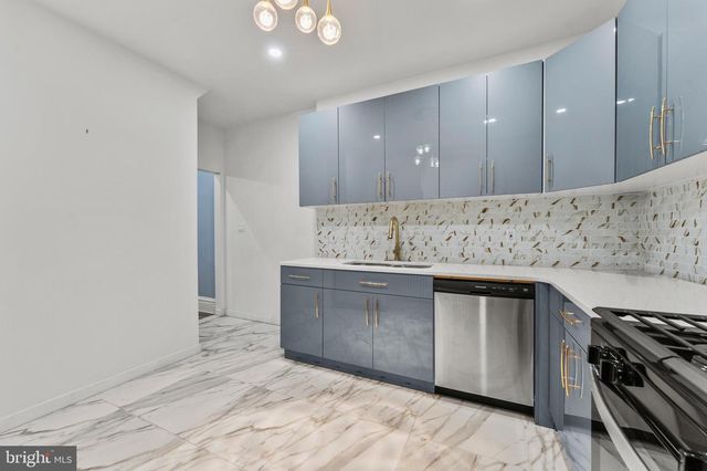 702 N ARLINGTON AVE, Baltimore, MD 21217