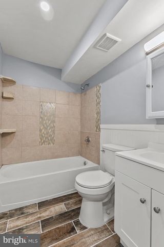 702 N ARLINGTON AVE, Baltimore, MD 21217