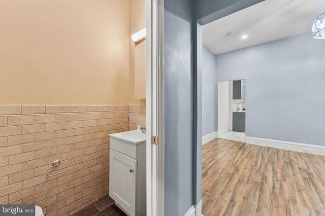 702 N ARLINGTON AVE, Baltimore, MD 21217