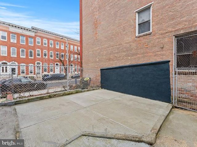 702 N ARLINGTON AVE, Baltimore, MD 21217