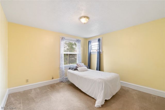300 E 216th Street, Euclid, OH 44123