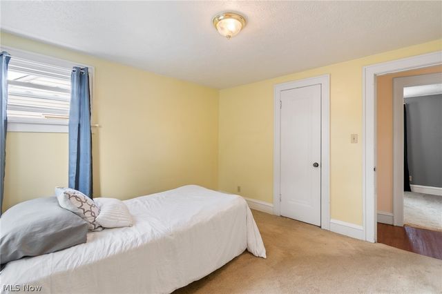 300 E 216th Street, Euclid, OH 44123