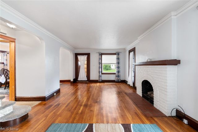 300 E 216th Street, Euclid, OH 44123