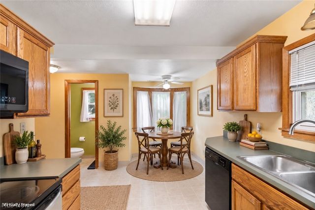 300 E 216th Street, Euclid, OH 44123