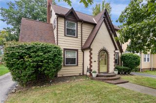 300 E 216th Street, Euclid, OH 44123
