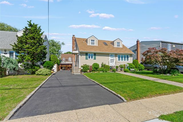64 Chester Road, Lynbrook, NY 11563
