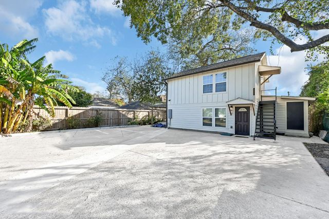 311 Clifton Street B, Houston, TX 77011