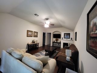 10739 Chestnut Path Way, Tomball, TX 77375