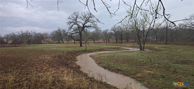1298 County Road 425, Stockdale, TX 78160