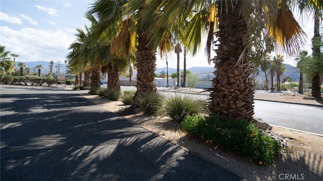 73600 San Gorgonio Way, Palm Desert, CA 92260