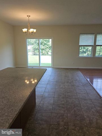 323 PIGOTT DR, Florence, NJ 08518