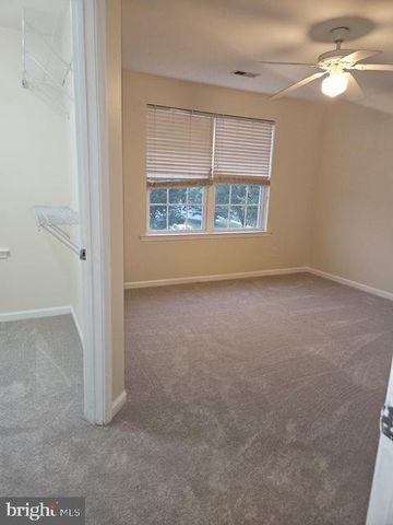 323 PIGOTT DR, Florence, NJ 08518