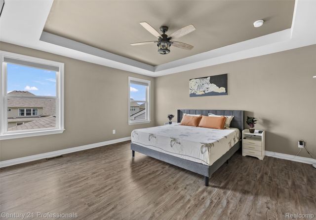 2083 Findley Circle, Orion Charter Township, MI 48360
