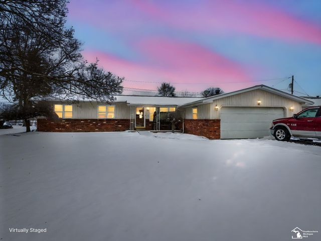 5034 Northfield Drive, Monroe, MI 48161