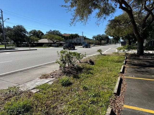 3660 20TH STREET, Vero Beach, FL 32960