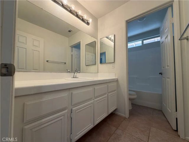 5180 Ravenstone Drive, Hemet, CA 92545