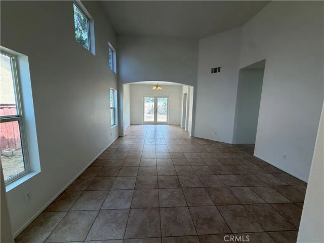 5180 Ravenstone Drive, Hemet, CA 92545