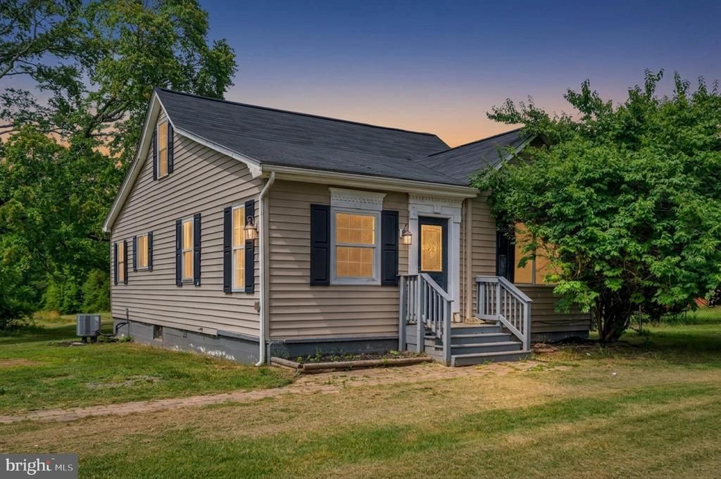 13832 POST OAK RD, Spotsylvania, VA 22551