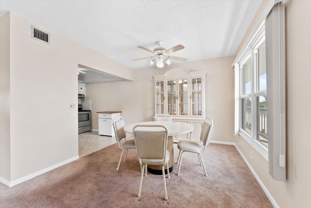 309 WELLINGTON M, West Palm Beach, FL 33417